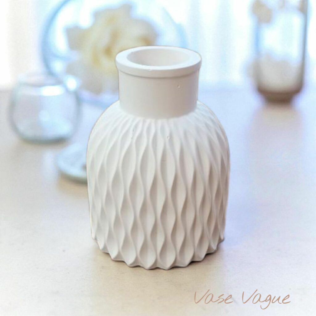 Vase Vague décoratif en plâtre fait main – Artis-Âme