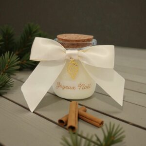 Bougie "Joyeux Noël" parfumée pomme cannelle - Élégance et Chaleur Festive