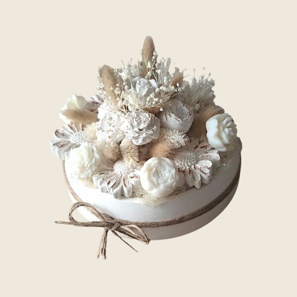 Ecrin floral éternel - composition en fleur de plâtre