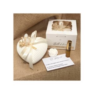 Coffret artisanal « Bulle de douceur » senteur fleur de coton avec cœur parfumé en plâtre, fleurs séchées ivoire et vaporisateur de parfum dans une boîte élégante aux tons naturels.