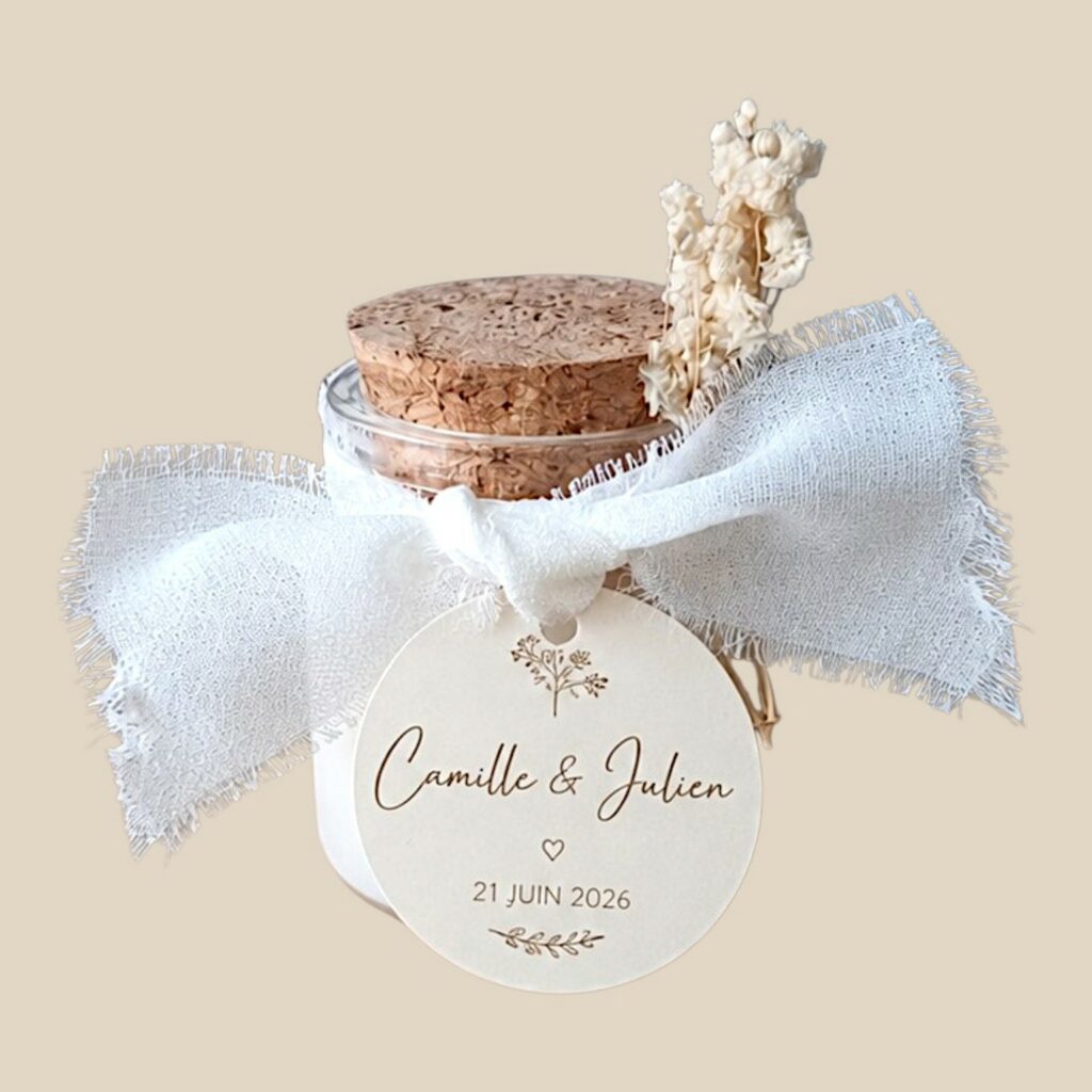 Mini bougie personnalisée pour cadeau invité mariage artisanal